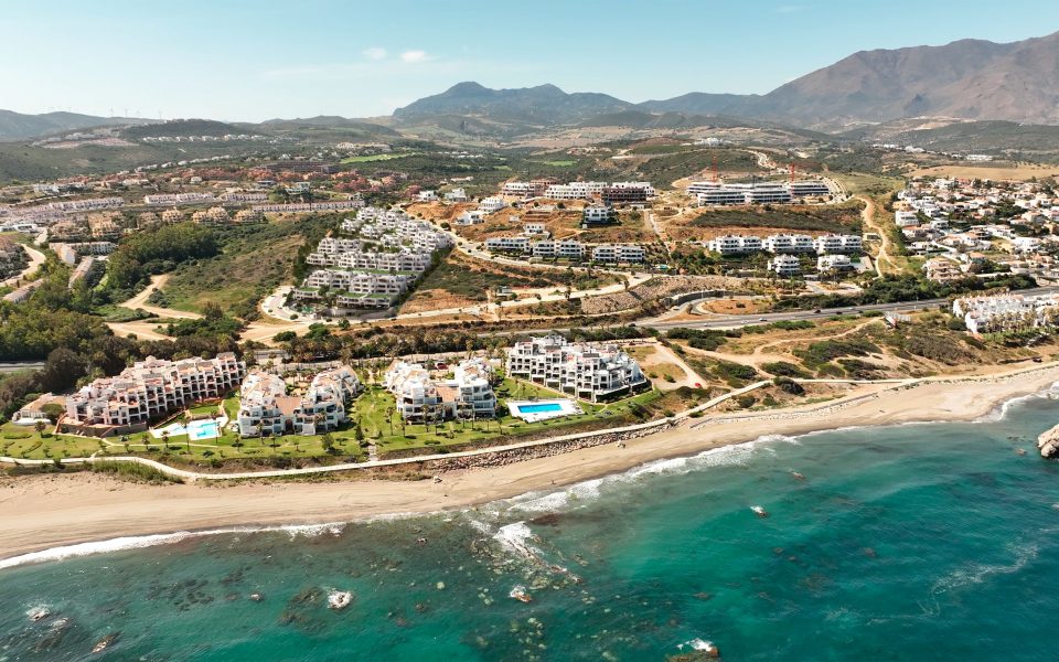 Vue d'ensemble Appartements en front de mer à Casares Costa